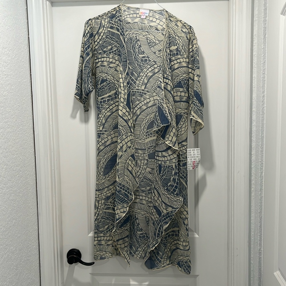 Lularoe Shirley brand new